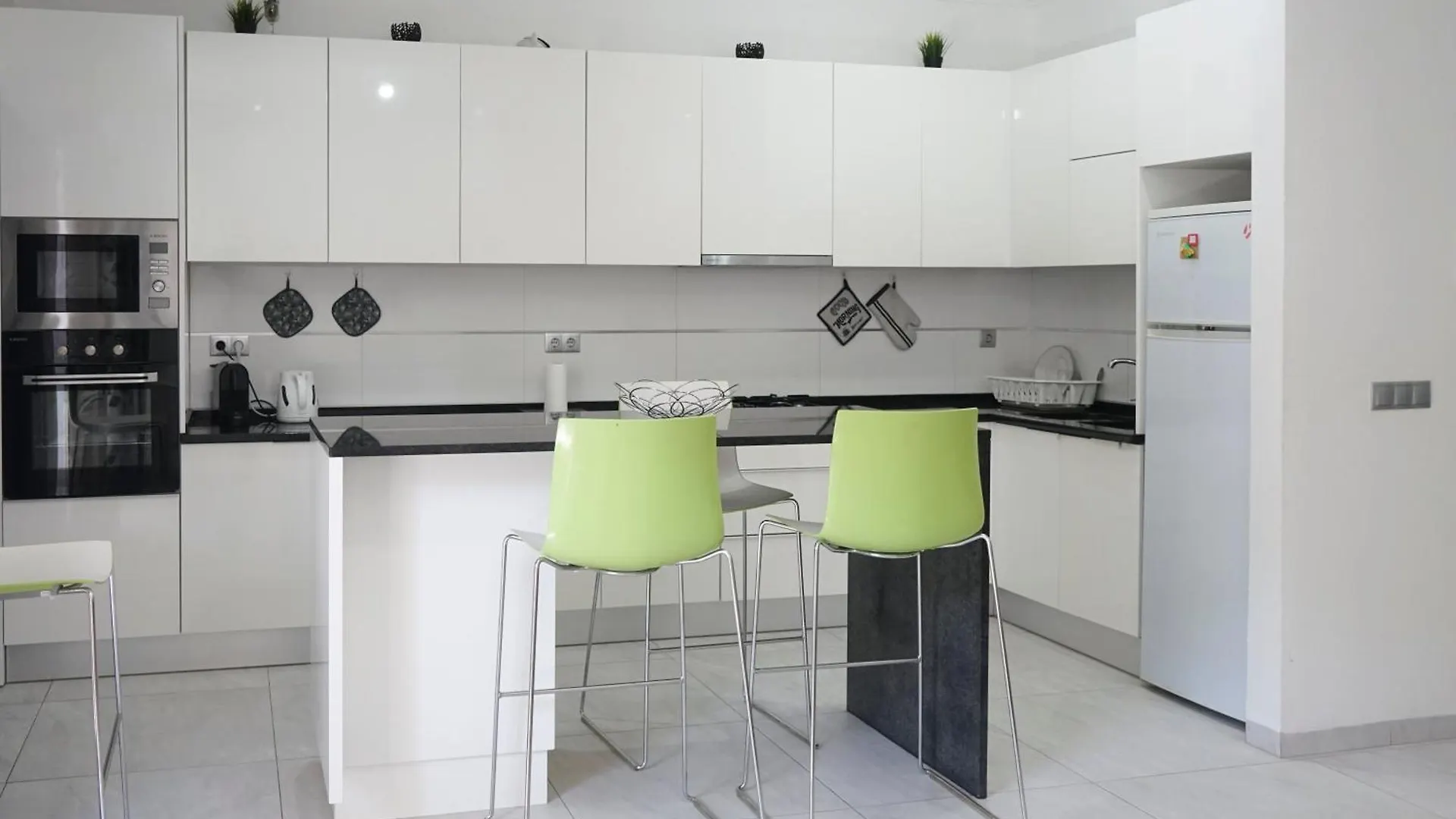 Charming 2 Bdr Apt, Palmarejo Grande, Praia - Lcgr Apartman
